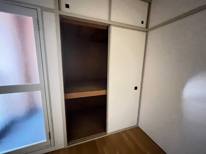物件内観写真16　(収納)