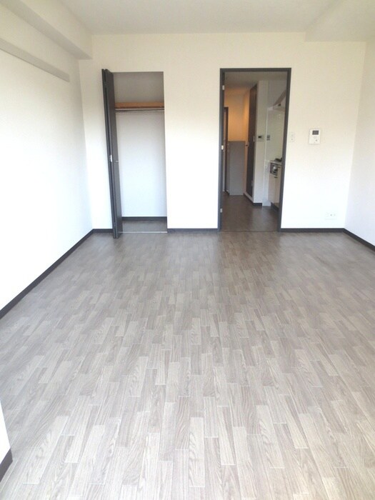 物件内観写真6　(居室)