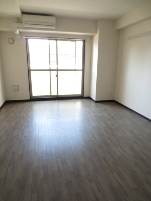 物件内観写真12　(居室)