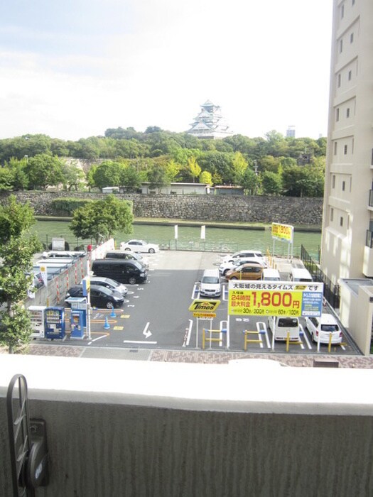 物件内観写真15　(室内からの展望)