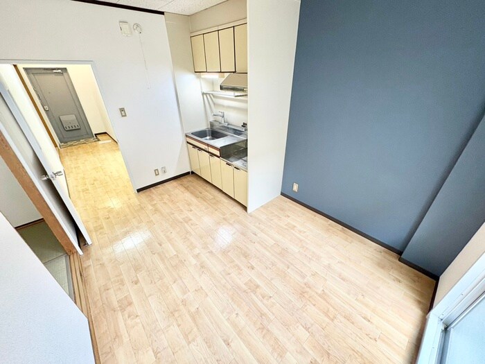 物件内観写真7　(居室)