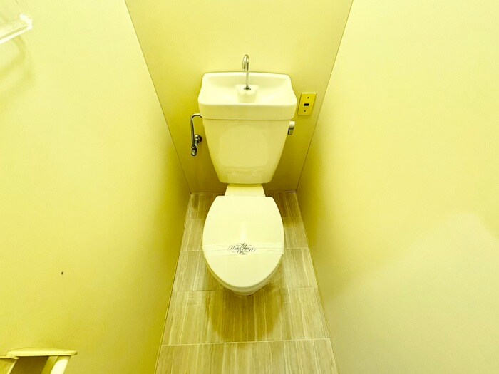 物件内観写真14　(トイレ)