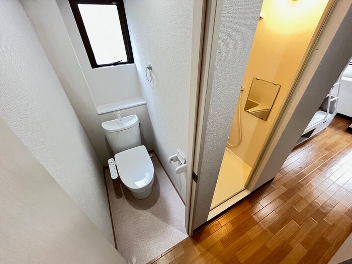 物件内観写真13　(トイレ)