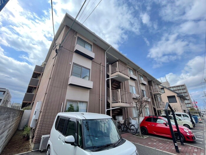 モアクレスト北花田の物件外観写真