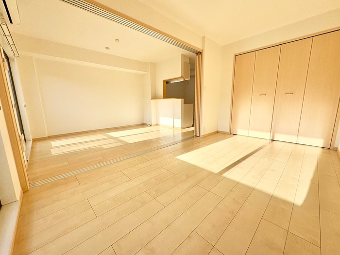 物件内観写真8　(居室)