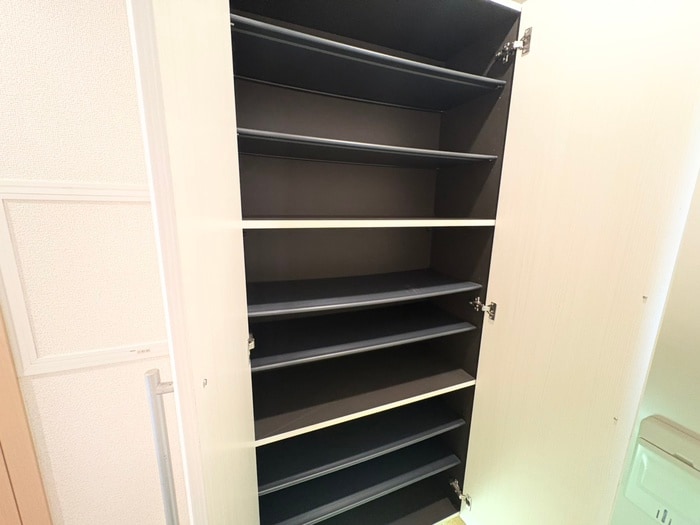 物件内観写真15　(靴箱)