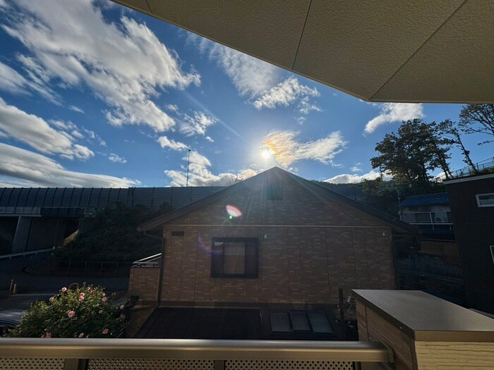 物件内観写真20　(室内からの展望)