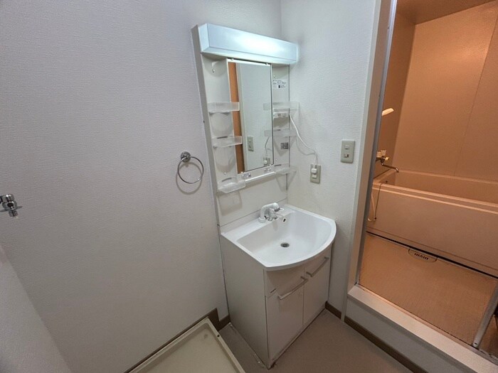 物件内観写真11　(洗面)