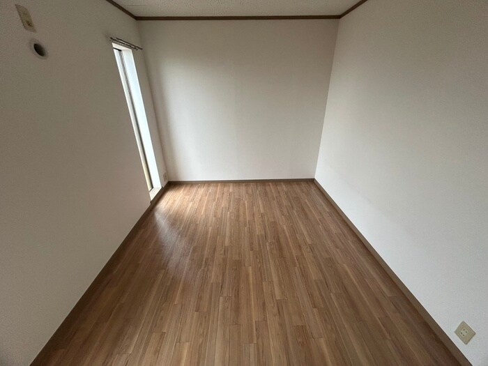 物件内観写真18　(居室)