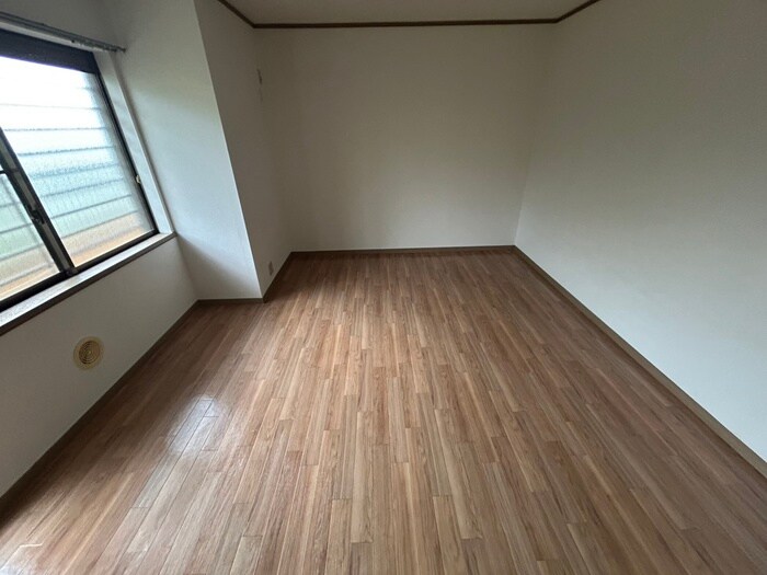 物件内観写真19　(居室)