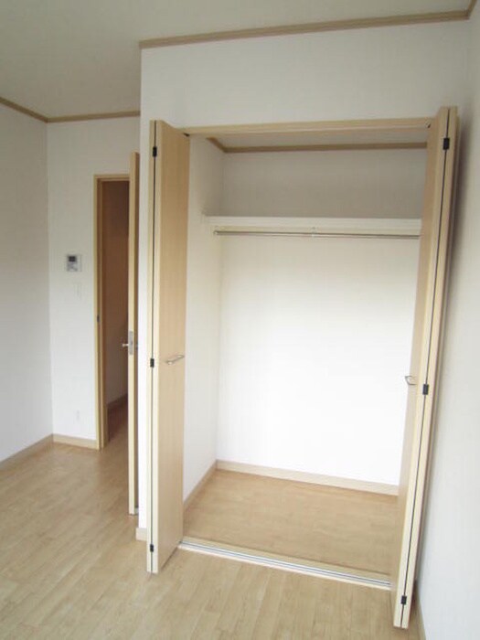 物件内観写真8　(収納)