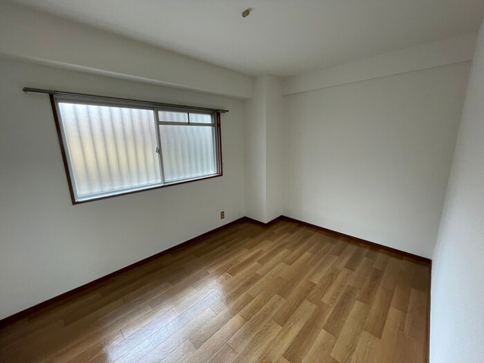 物件内観写真12　(居室)