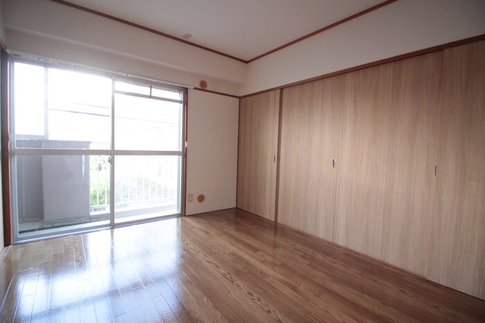 物件内観写真18　(居室)