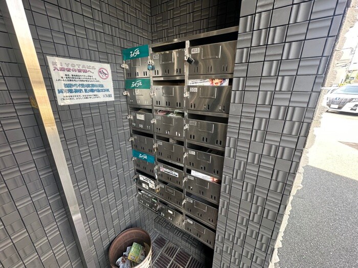 物件外観写真4　(建物設備)