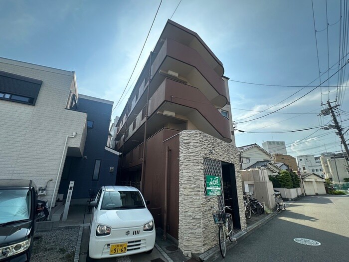 物件外観写真6　(外観写真)