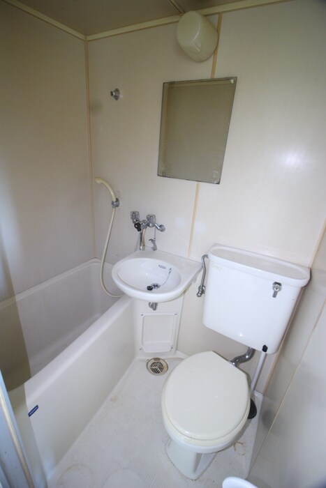 物件内観写真12　(バス／シャワールーム等)