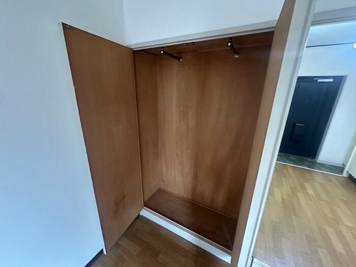 物件内観写真16　(収納)