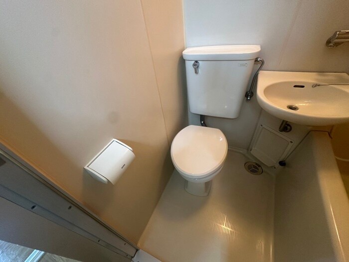 物件内観写真18　(トイレ)