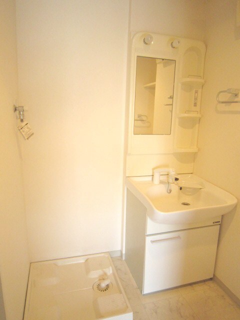 物件内観写真11　(洗面)