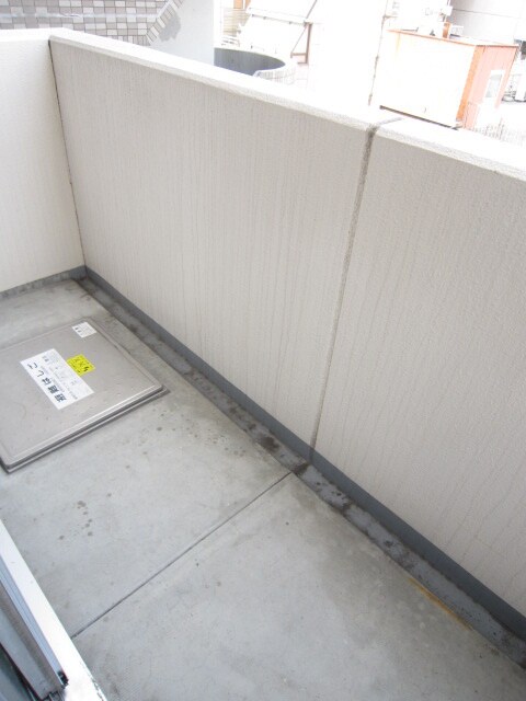 物件内観写真16　(ベランダ・バルコニー)