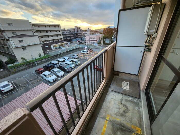 物件内観写真18　(ベランダ・バルコニー)