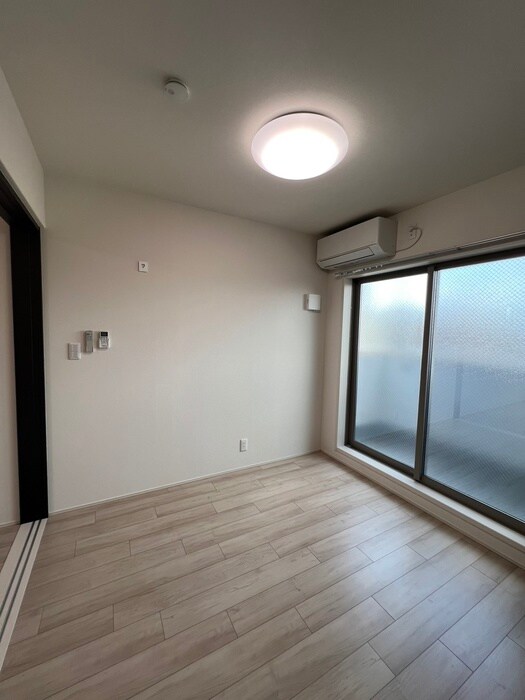 物件内観写真18　(居室)