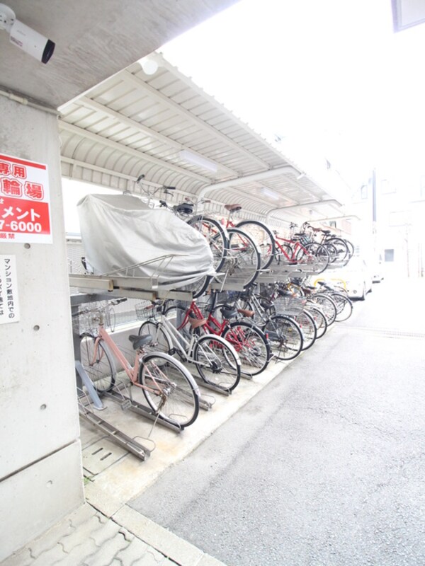 駐輪場