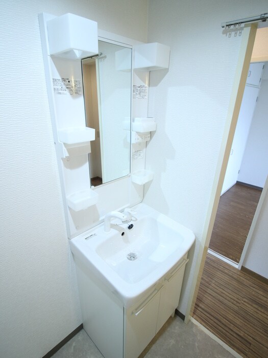 物件内観写真11　(洗面)