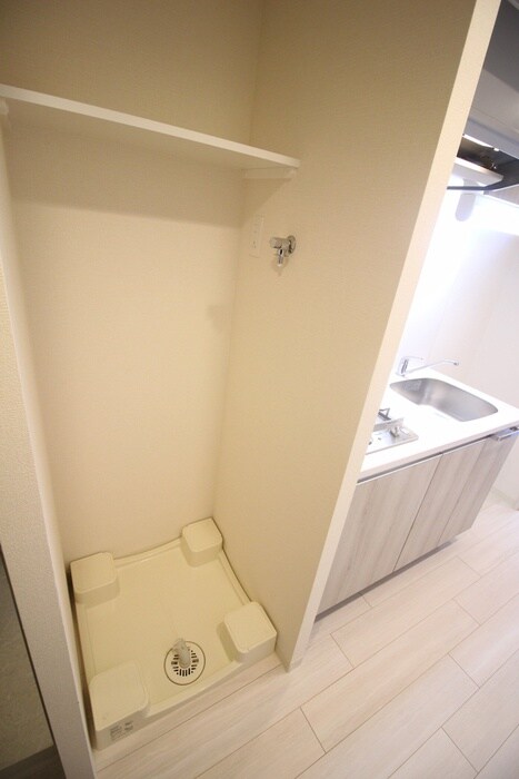 物件内観写真9　(洗濯機置場)