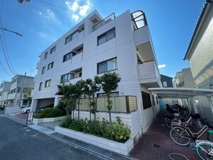 ｾｻﾞｰﾙ武庫之荘ｶﾞｰﾃﾞﾝ（２０２）外観写真