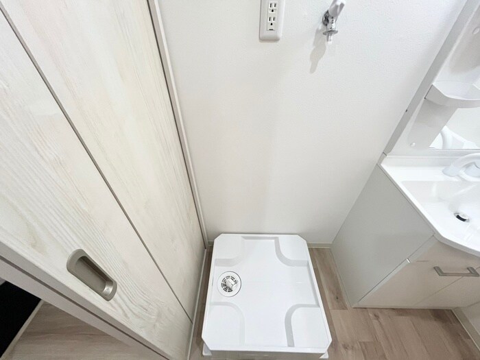 物件内観写真13　(洗濯機置場)