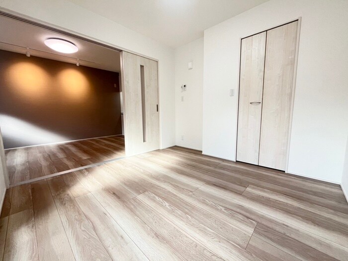 物件内観写真19　(居室)