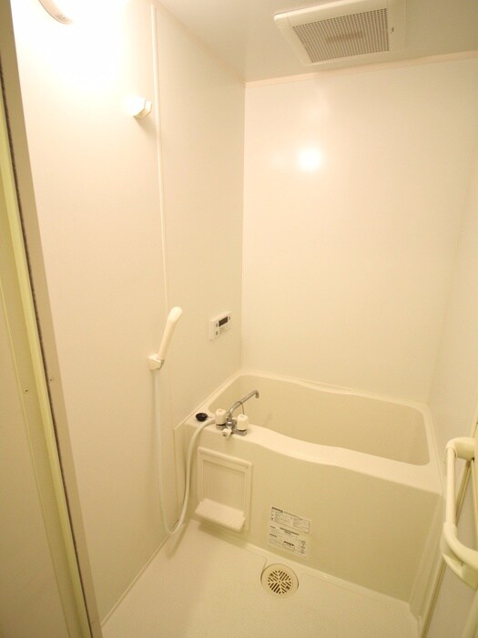 物件内観写真11　(バス／シャワールーム等)