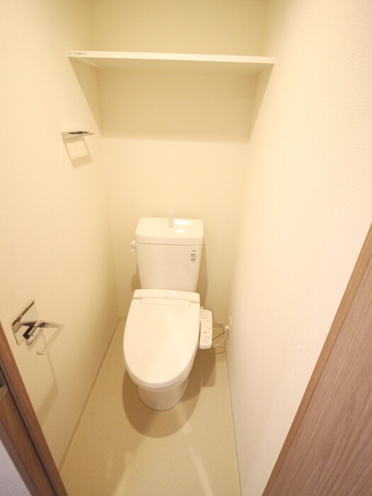 物件内観写真9　(トイレ)