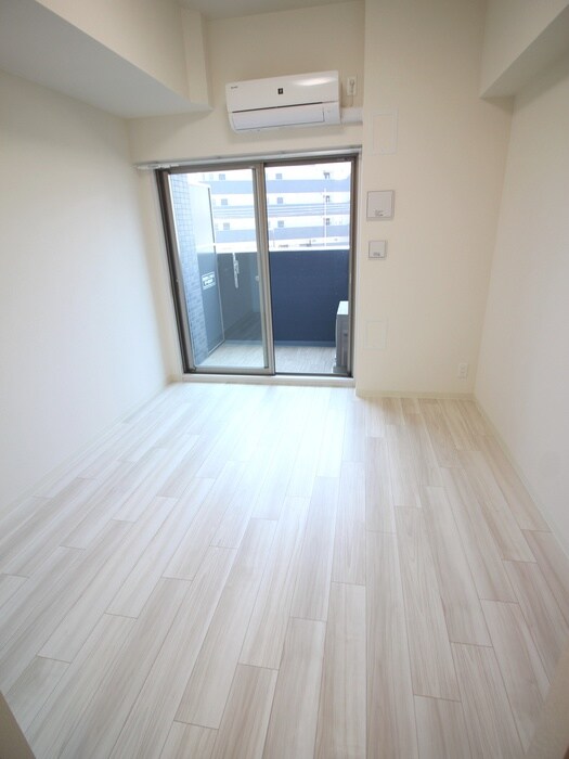 物件内観写真12　(居室)