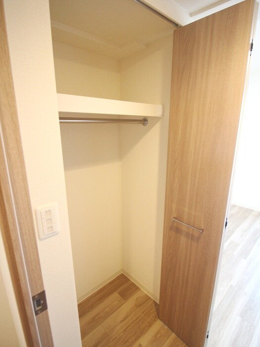 物件内観写真14　(収納)