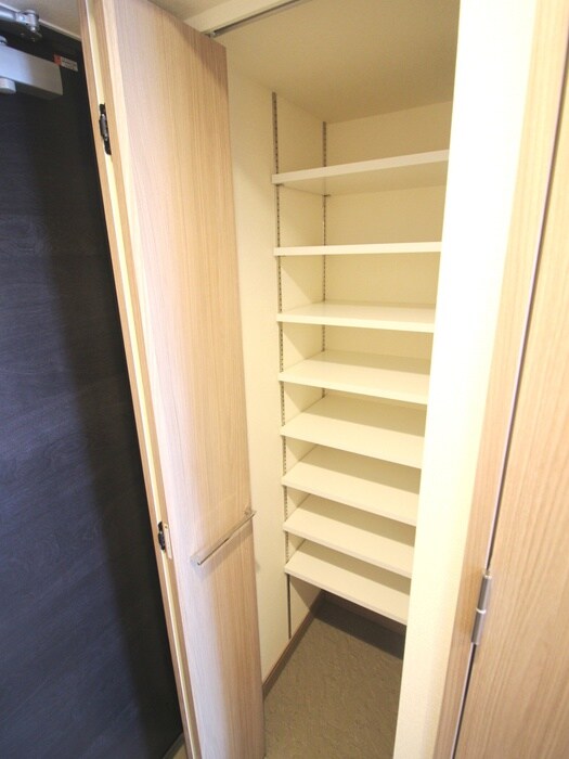 物件内観写真16　(靴箱)