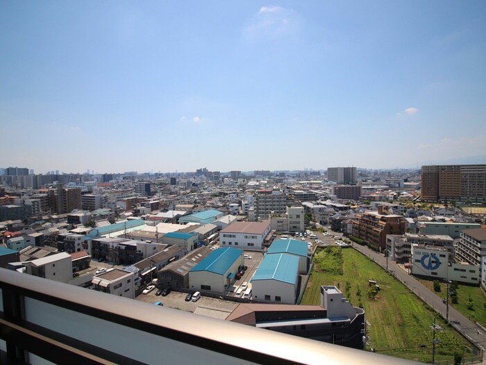 物件内観写真19　(室内からの展望)