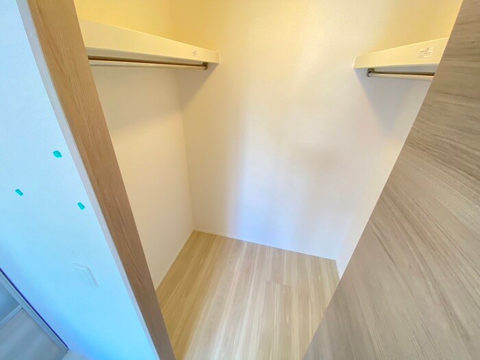 物件内観写真12　(収納)