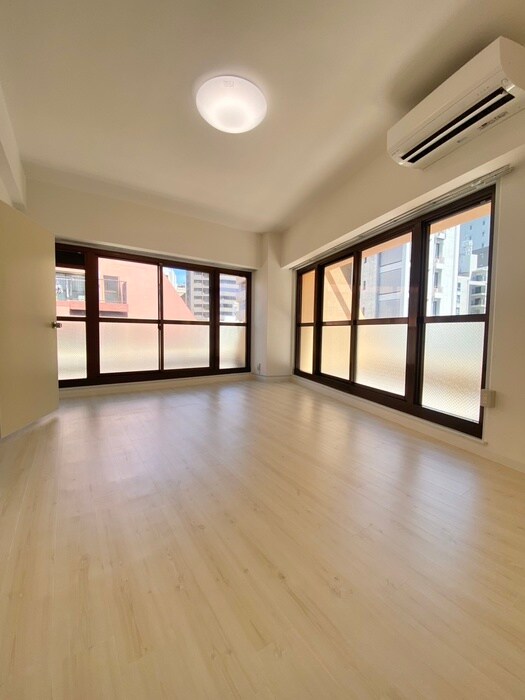 物件内観写真11　(居室)