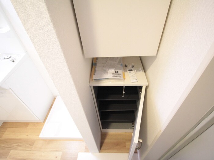 物件内観写真12　(靴箱)