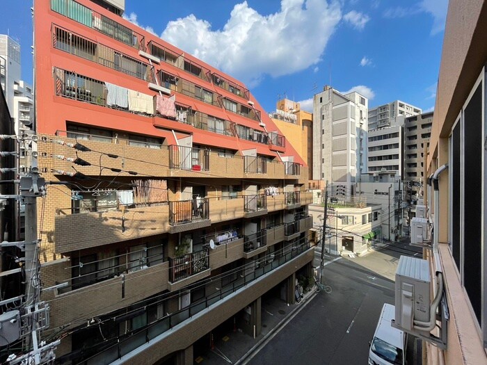 物件内観写真21　(室内からの展望)