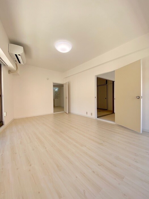 物件内観写真22　(居室)