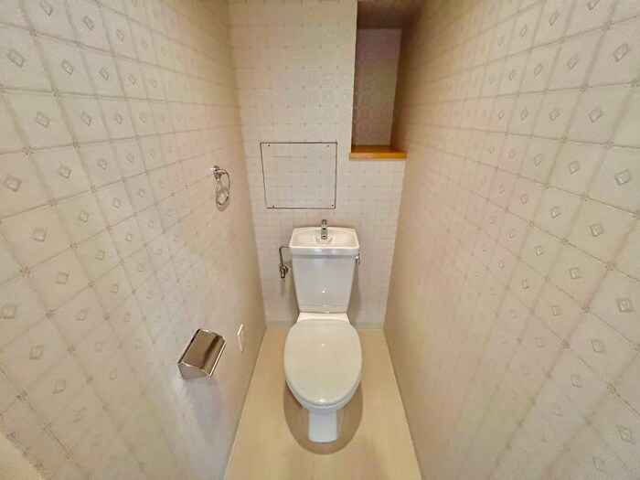 物件内観写真15　(トイレ)