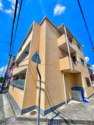 シャトリエ小前Ⅰ外観写真