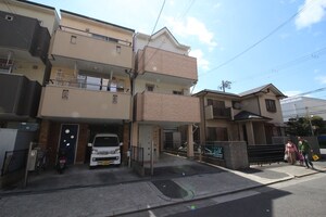 南加賀屋二丁目貸家外観写真