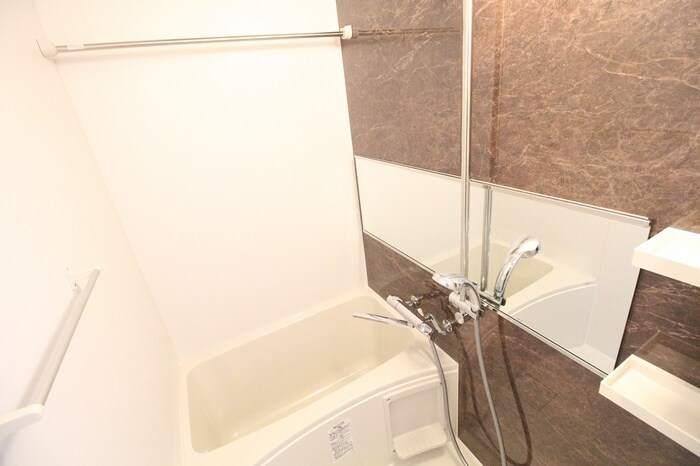物件内観写真9　(バス／シャワールーム等)