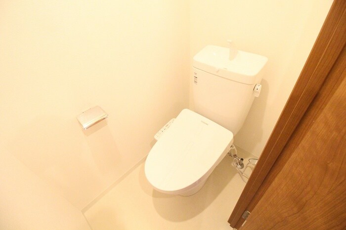 物件内観写真10　(トイレ)