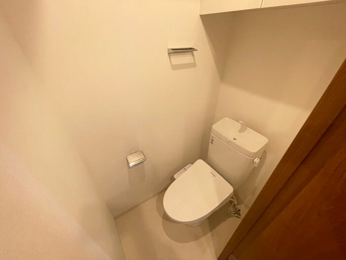 物件内観写真12　(トイレ)