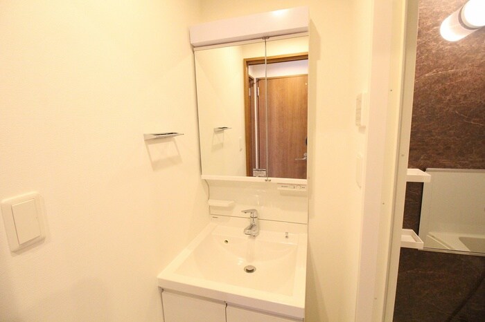 物件内観写真14　(洗面)